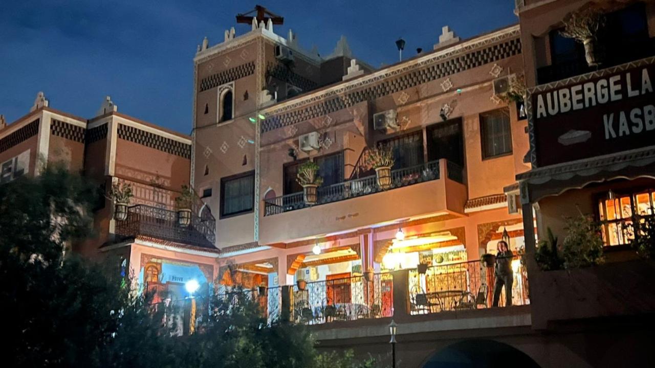 Kasbah La Famille Berbere Hotel Boumalne Dades Bagian luar foto