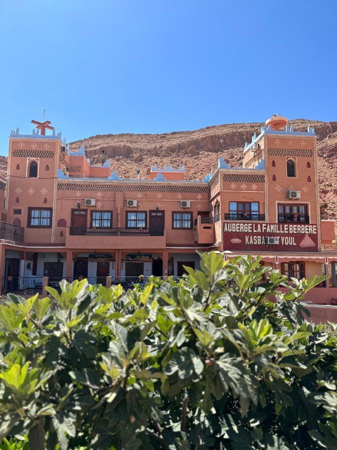 Kasbah La Famille Berbere Hotel Boumalne Dades Bagian luar foto