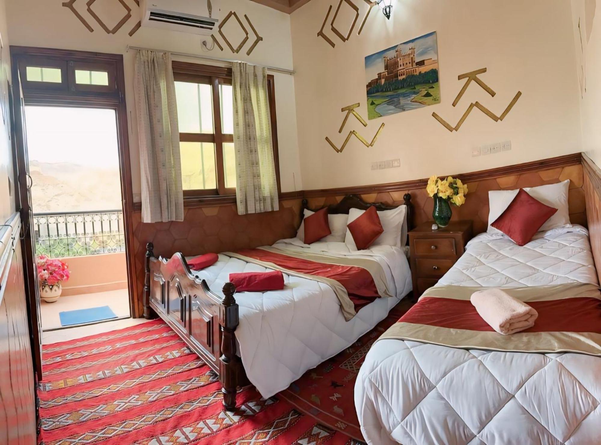 Kasbah La Famille Berbere Hotel Boumalne Dades Bagian luar foto